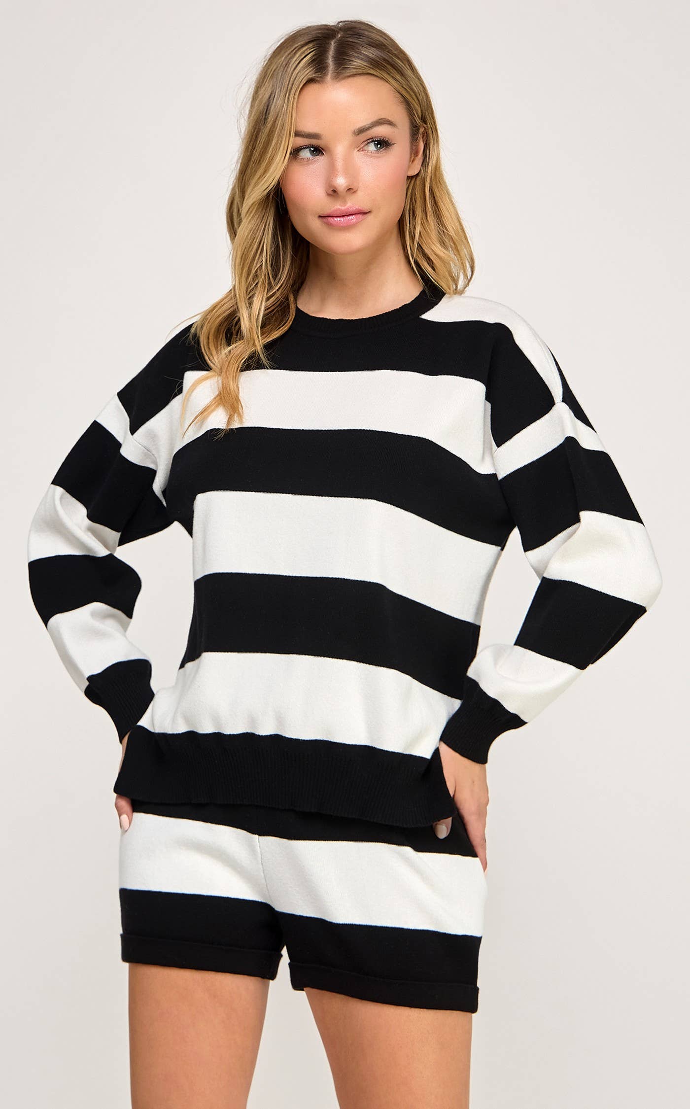 KNIT STRIPED RELAXED TOP AND SHORT SET