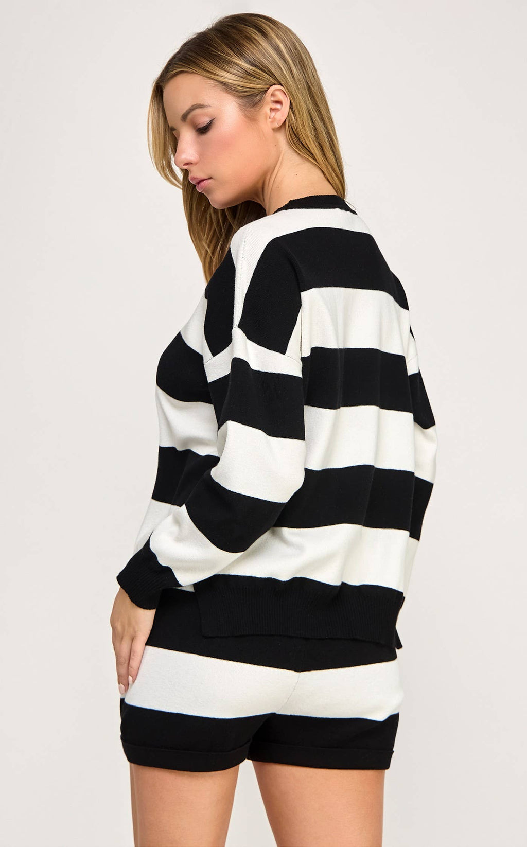 KNIT STRIPED RELAXED TOP AND SHORT SET