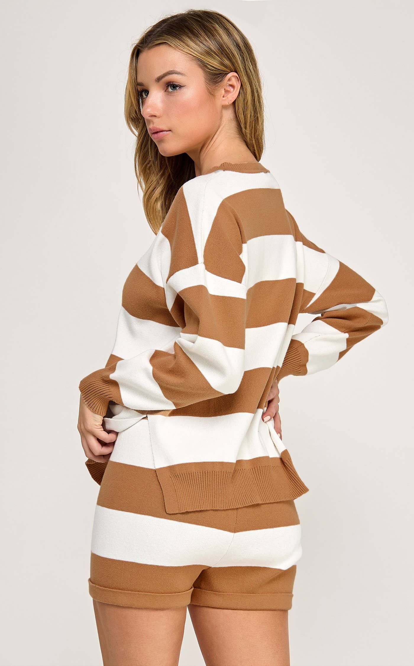 KNIT STRIPED RELAXED TOP AND SHORT SET