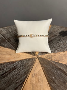 Beaded Bracelet With A Fresh Water Pearl