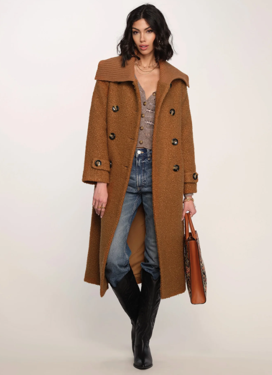 Kenia Coat