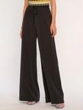 Halle Pant