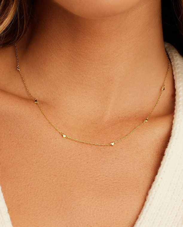 Amour Necklace