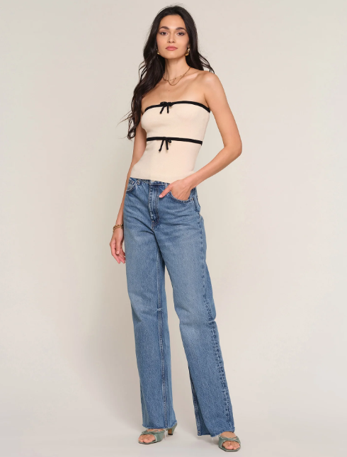 Averil Top