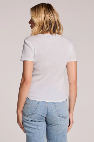 Louisa Tee