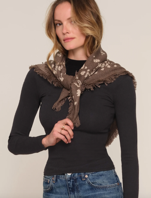 Lummie Scarf