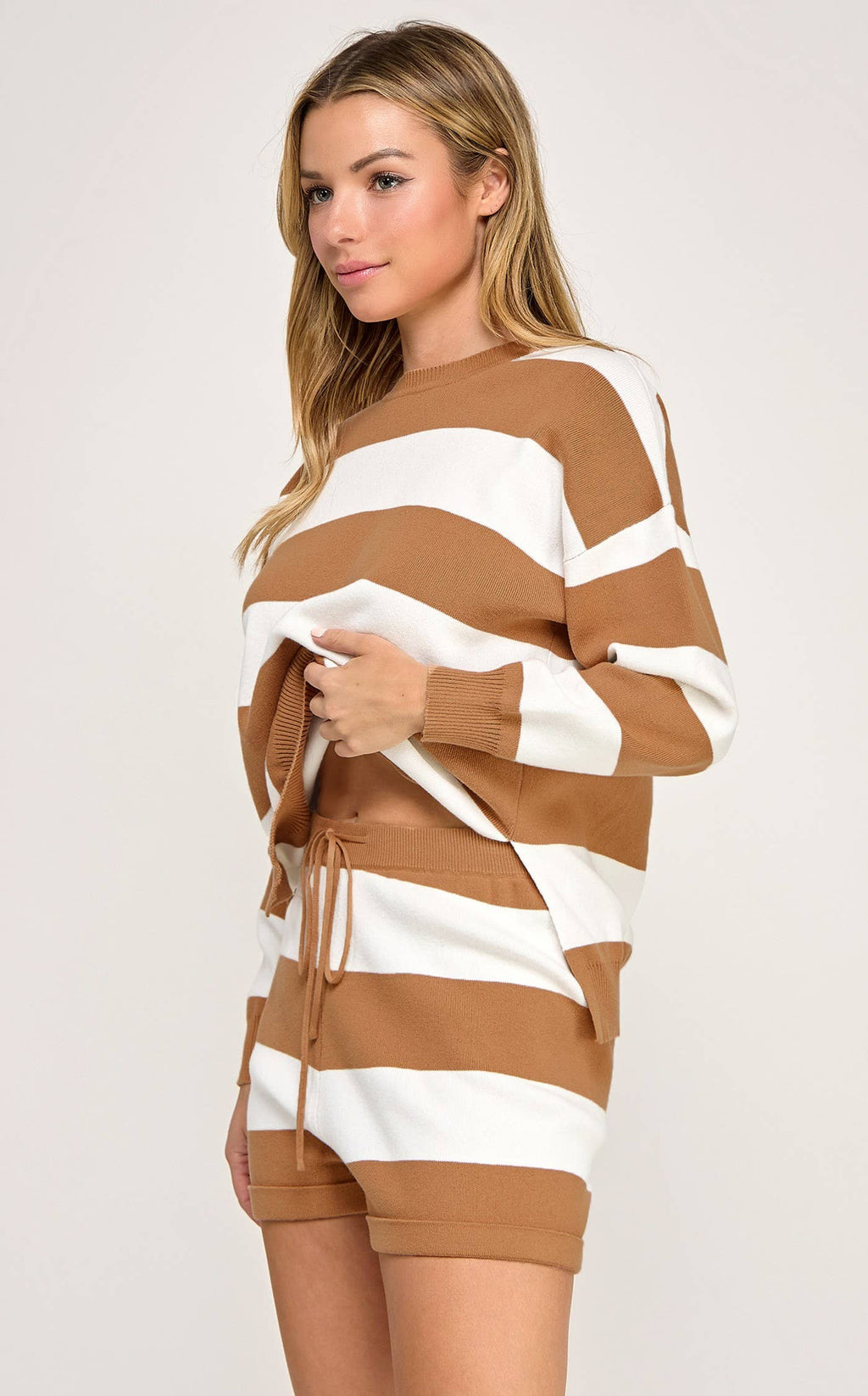 KNIT STRIPED RELAXED TOP AND SHORT SET