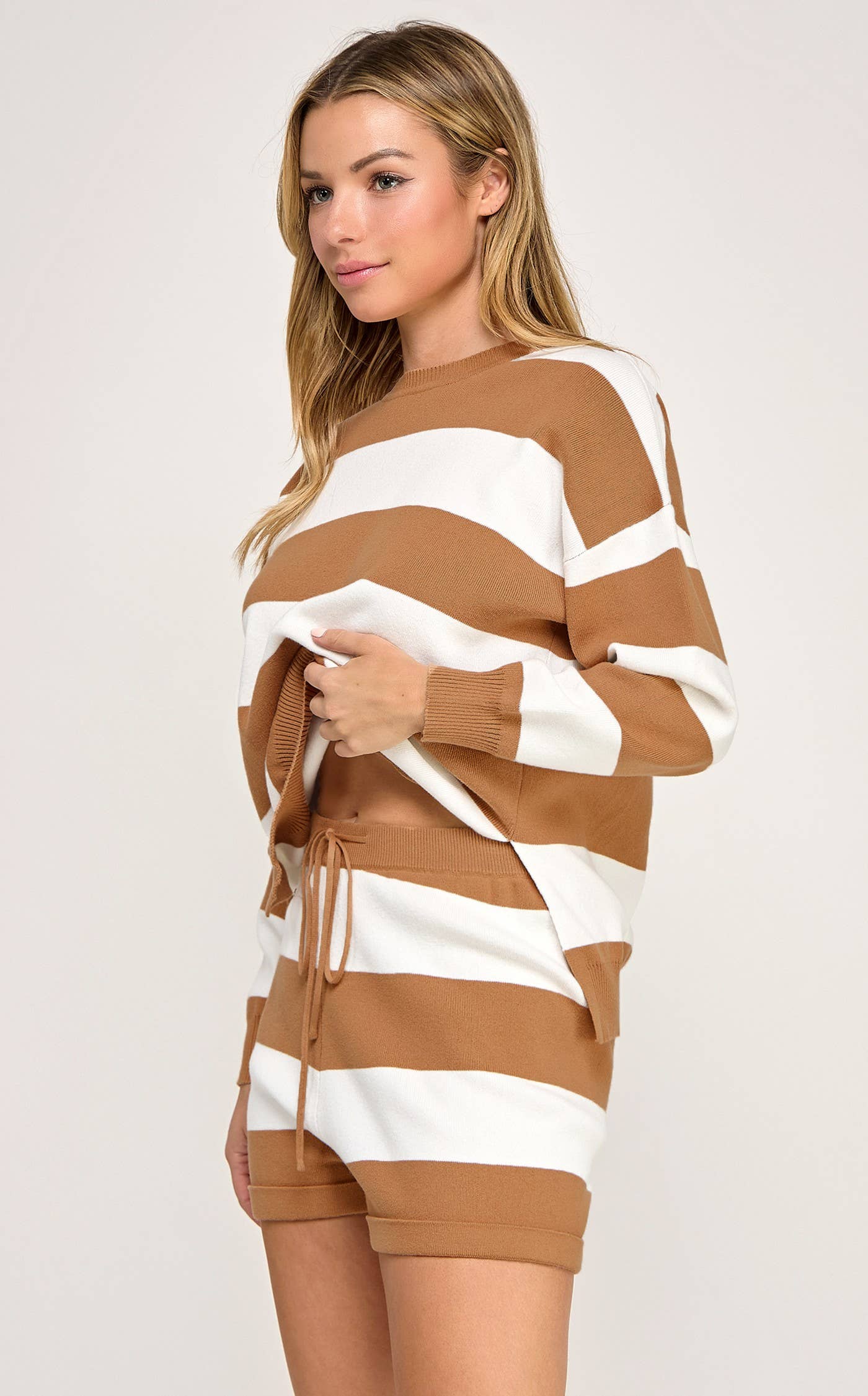 KNIT STRIPED RELAXED TOP AND SHORT SET