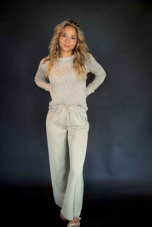 Halle Pant